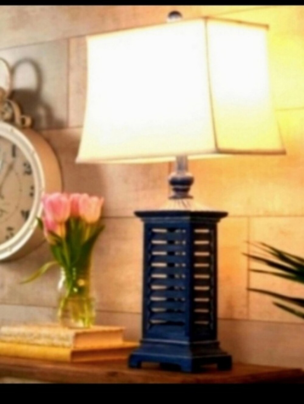 Shutter Lamp W/ Shade,,28" high,,Valeri Parhill/Qvc- Brand New.(black)